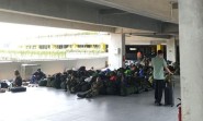 Serangan Houthi ke Bandara Riyadh Picu Pembatalan Penerbangan, Jemaah Umrah Telantar di Makassar