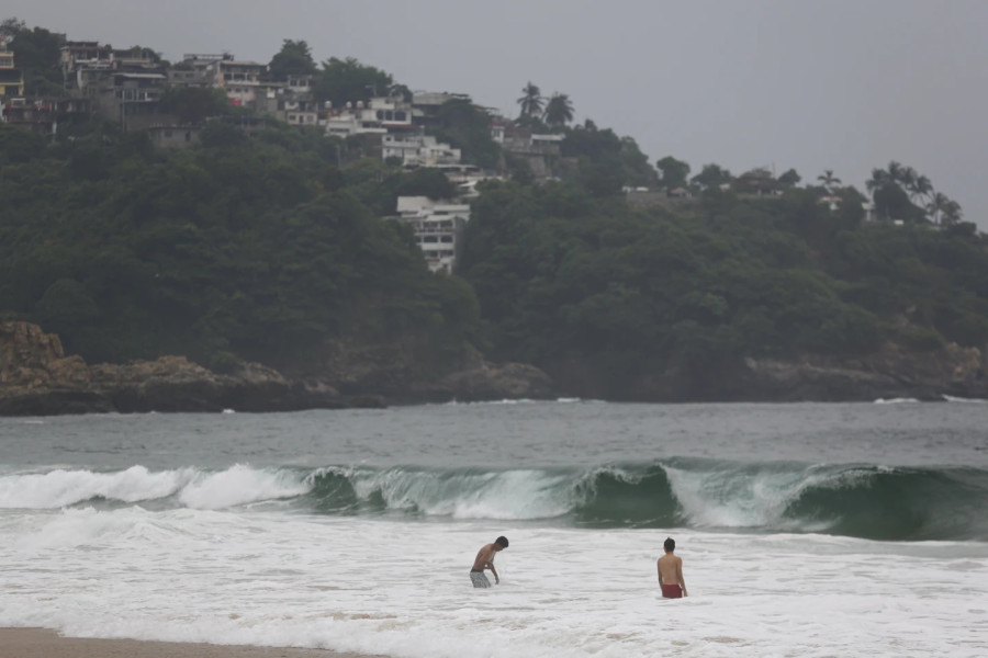 Topan Otis Melemah di Selatan Meksiko setelah Melanda Acapulco