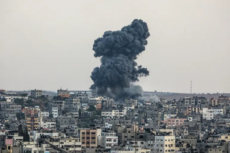 Puluhan Warga Sipil Dikabarkan Diculik oleh Hamas: Militer Israel