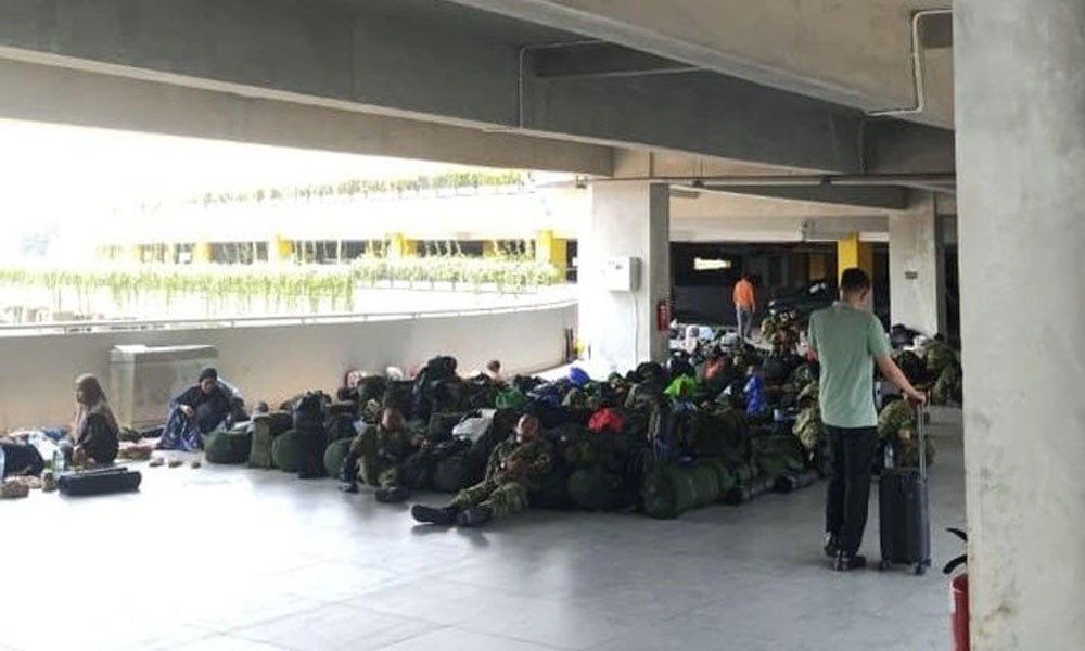 Serangan Houthi ke Bandara Riyadh Picu Pembatalan Penerbangan, Jemaah Umrah Telantar di Makassar