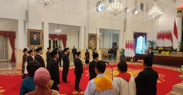 Presiden Jokowi Lantik 12 Duta Besar RI untuk Negara Sahabat