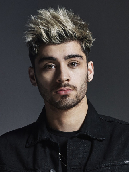 Zayn Malik: Dari X Factor hingga Ikon Musik Pop Global