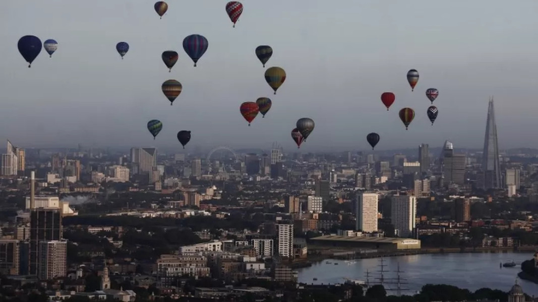 Regatta Balon Udara Panas London Dibatalkan untuk Ketiga Kalinya