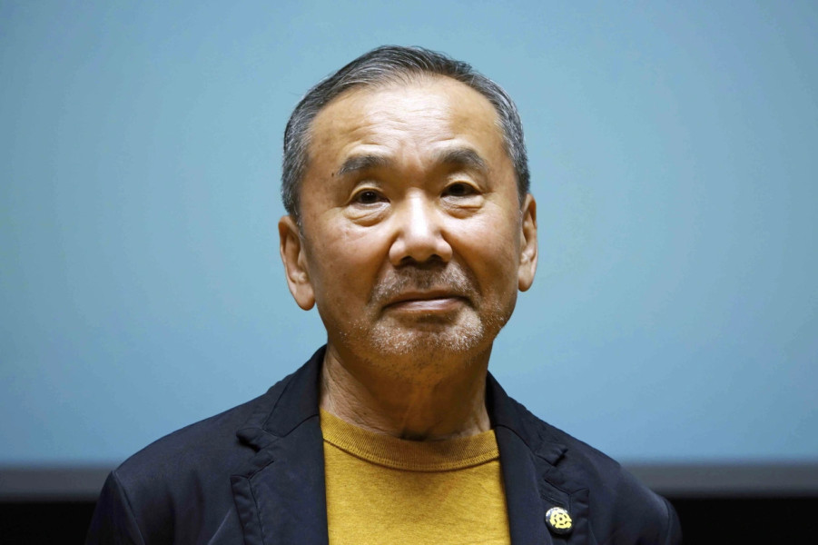 Haruki Murakami Memohon untuk Menjaga Taman Tokyo dan Stadion Bisbol yang Menginspirasi Tulisannya