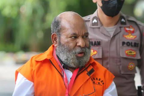 Hakim Tanya Lukas Enembe: Penanganan Kesehatan di Rutan KPK Maksimal Nggak