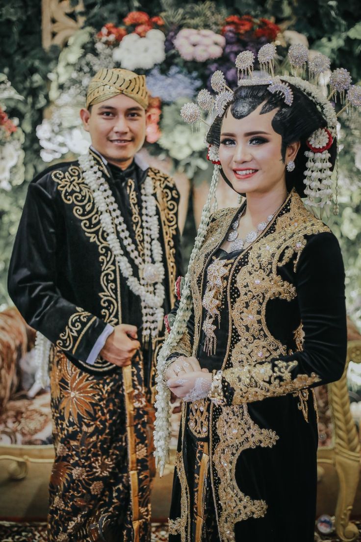 Pakaian Adat Jawa Tengah