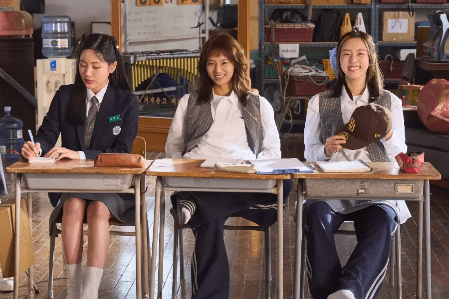 Hyeri, Se-Wan, dan Jo Aram Bergabung untuk Membentuk Klub Cheerleading di Film 