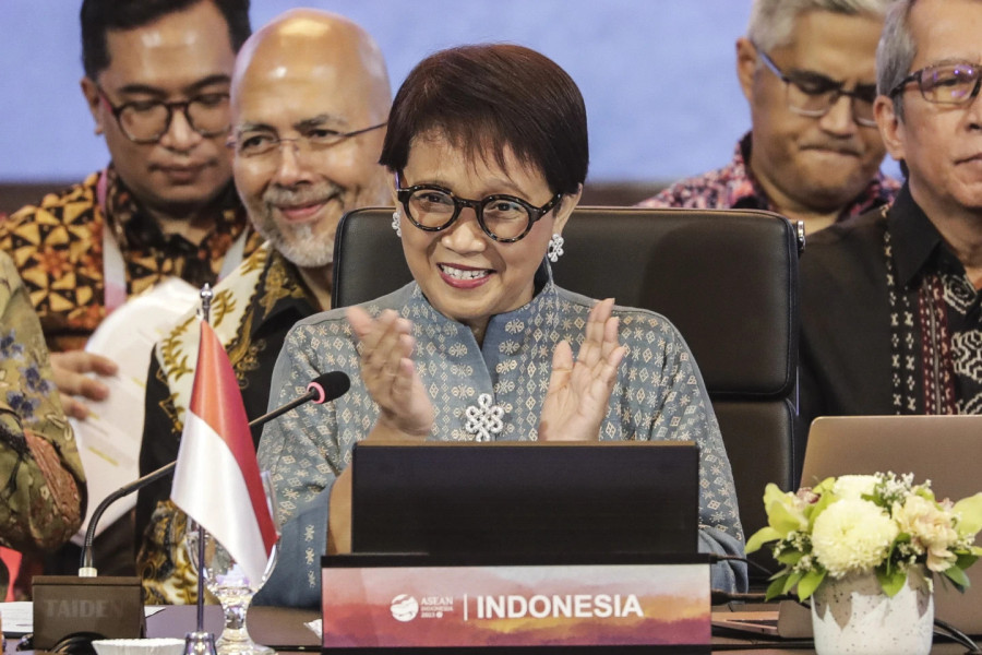 Indonesia Memperingatkan Bahaya Senjata Nuklir di Asia Tenggara