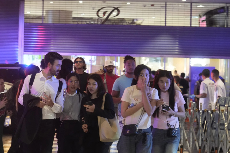 Penembakan di Mal Pusat Bangkok Mewujudkan Kematian Sedikitnya 2 Orang, Tersangka Dalam Penahanan