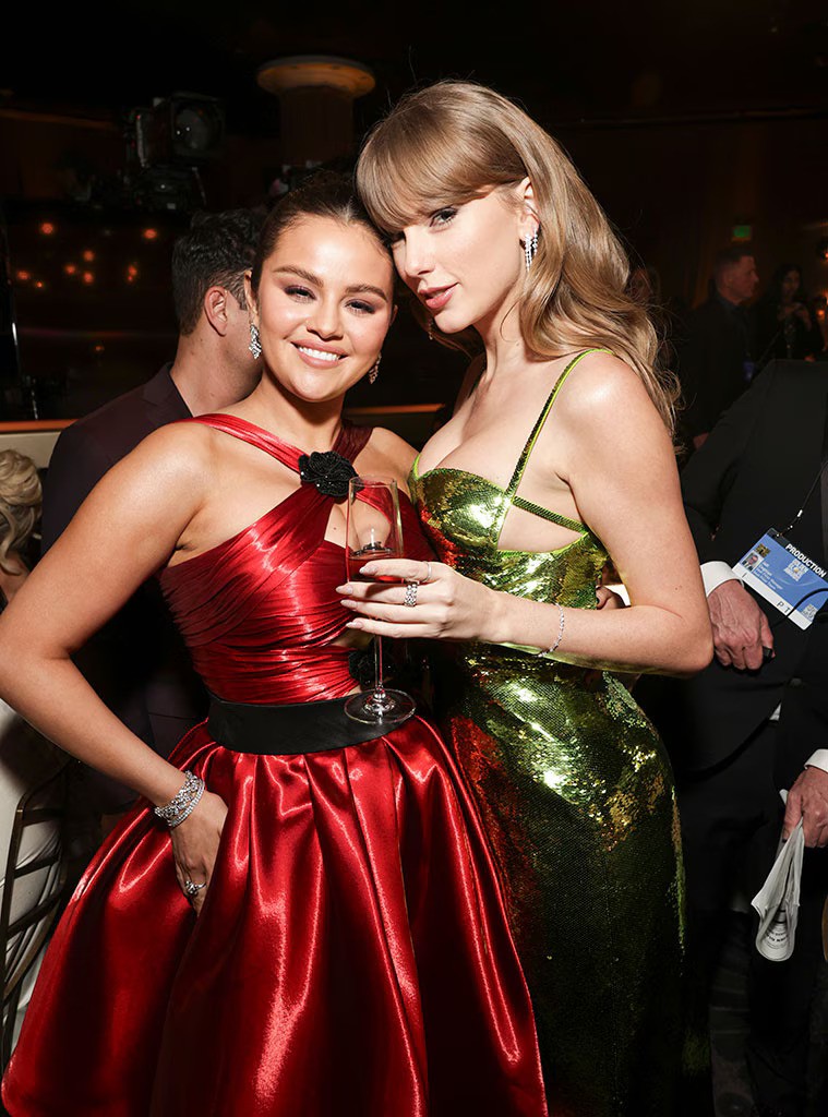Selena Gomez Ungkap Peran yang Dimainkan BFF Taylor Swift di Album Baru