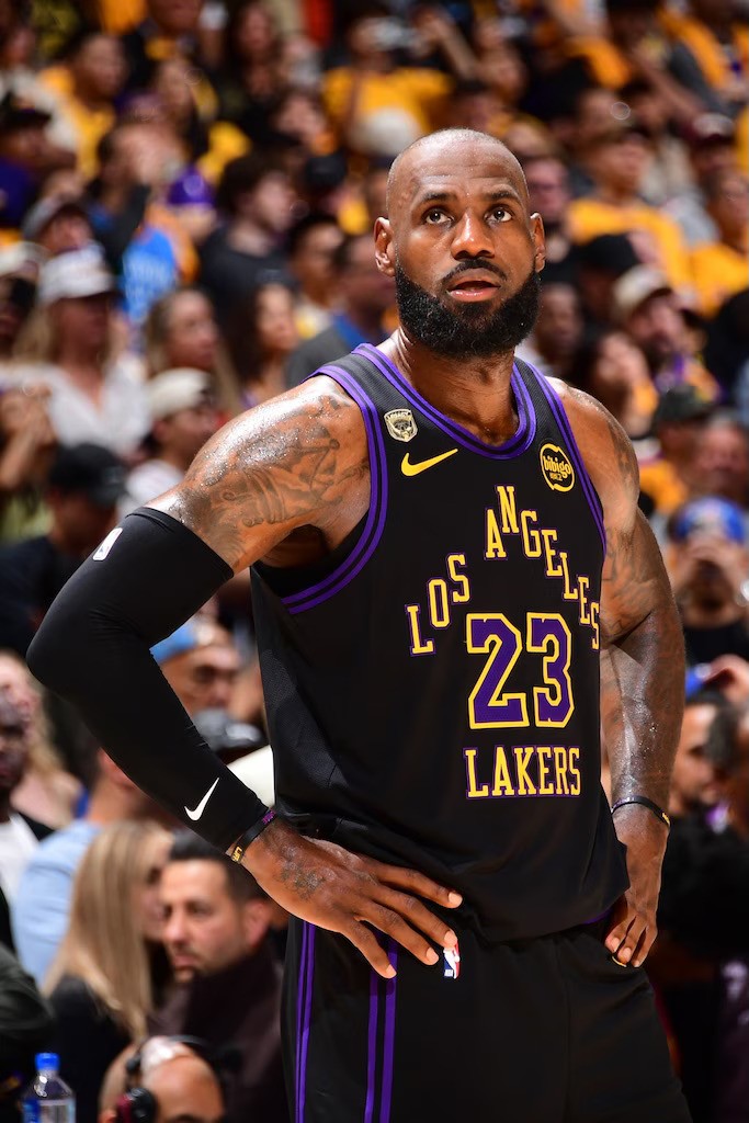 LeBron James Membahas Langkah Selanjutnya Setelah Meninggalkan Los Angeles Lakers di NBA